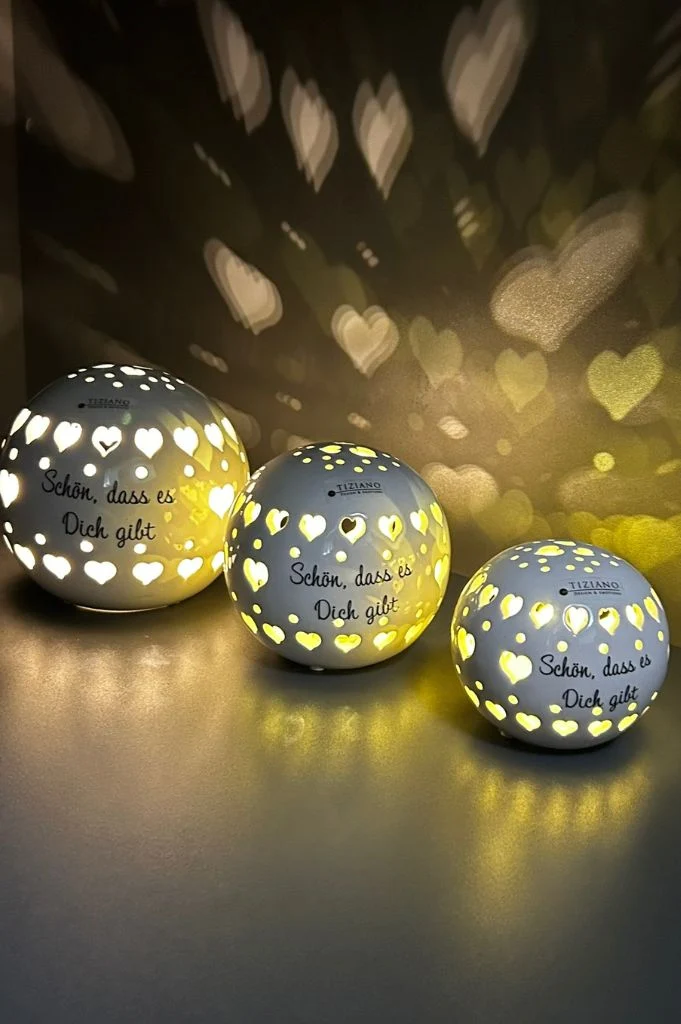 Lichtkugel Venetta LED mit Schrift