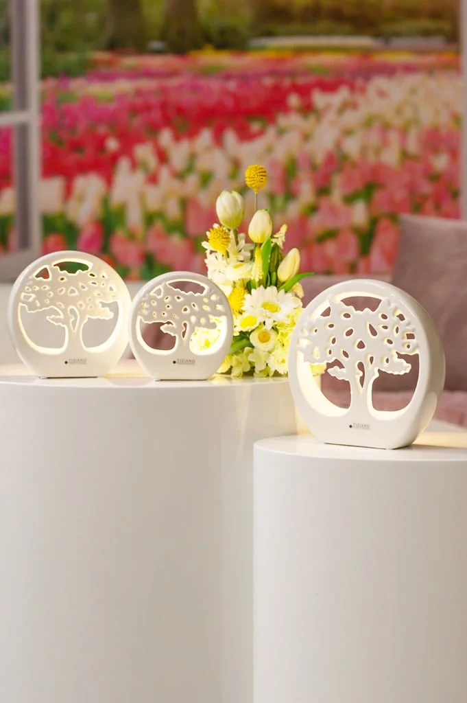 Dekobaum Joy in Ring LED weiß-creme