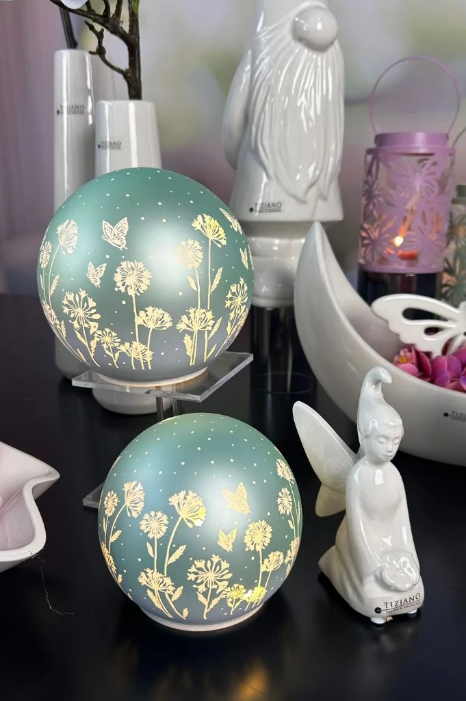 Lichtkugel Pastell mint