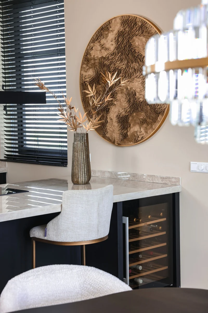 Richmond Wandkunst Bloom gold, Blumenrelief-Wanddeko, 110x110 cm