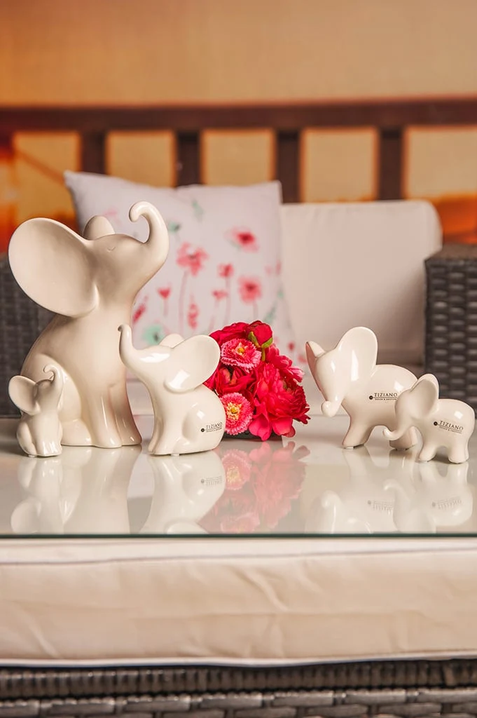 Deko Elefant Leon sitzend weiß-creme