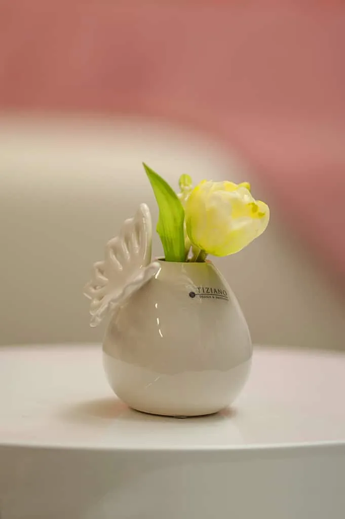 Tischvasen Vitara tropfen weiß-creme