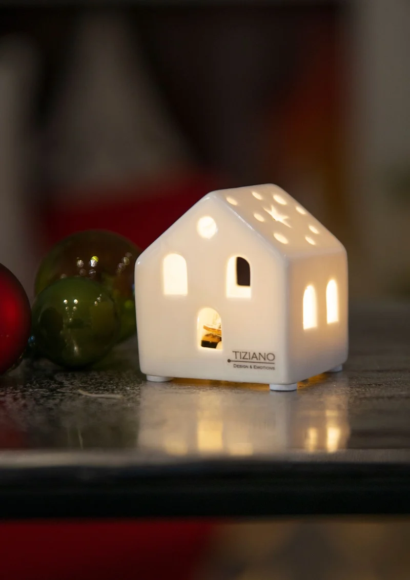 Haus Tolentino in drei Versionen creme-weiß