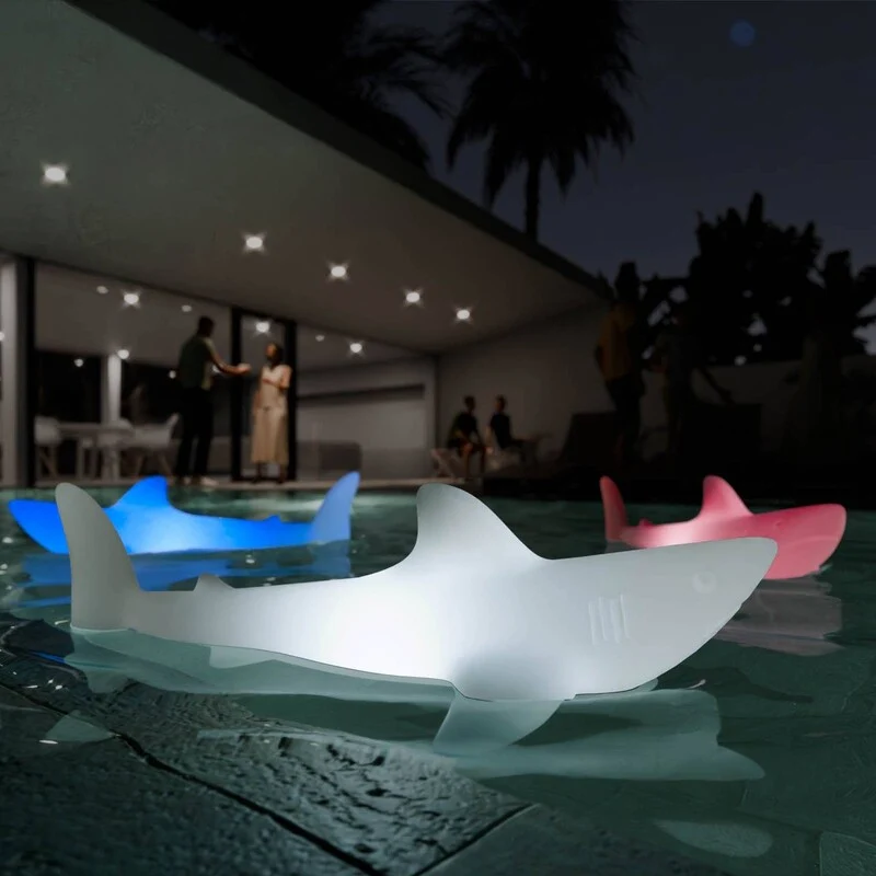 B-Ware Goodnight Light LED Lampe BOBB the shark schwimmfähig RGBW Gartenleuchte 70x36cm