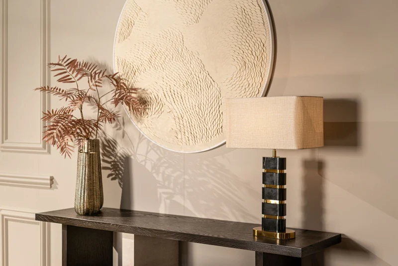 Tischlampe Levina black/gold mit Marmorsockel & Messing-Akzenten
