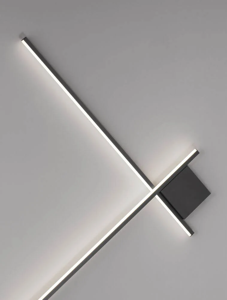 Cross LED Wandleuchte 80cm 2-flammig 2700K