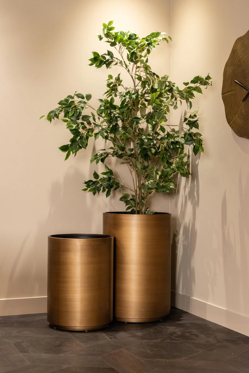 Pflanzgefäß Dira brushed gold Ø 45 cm aus Eisen, Richmond