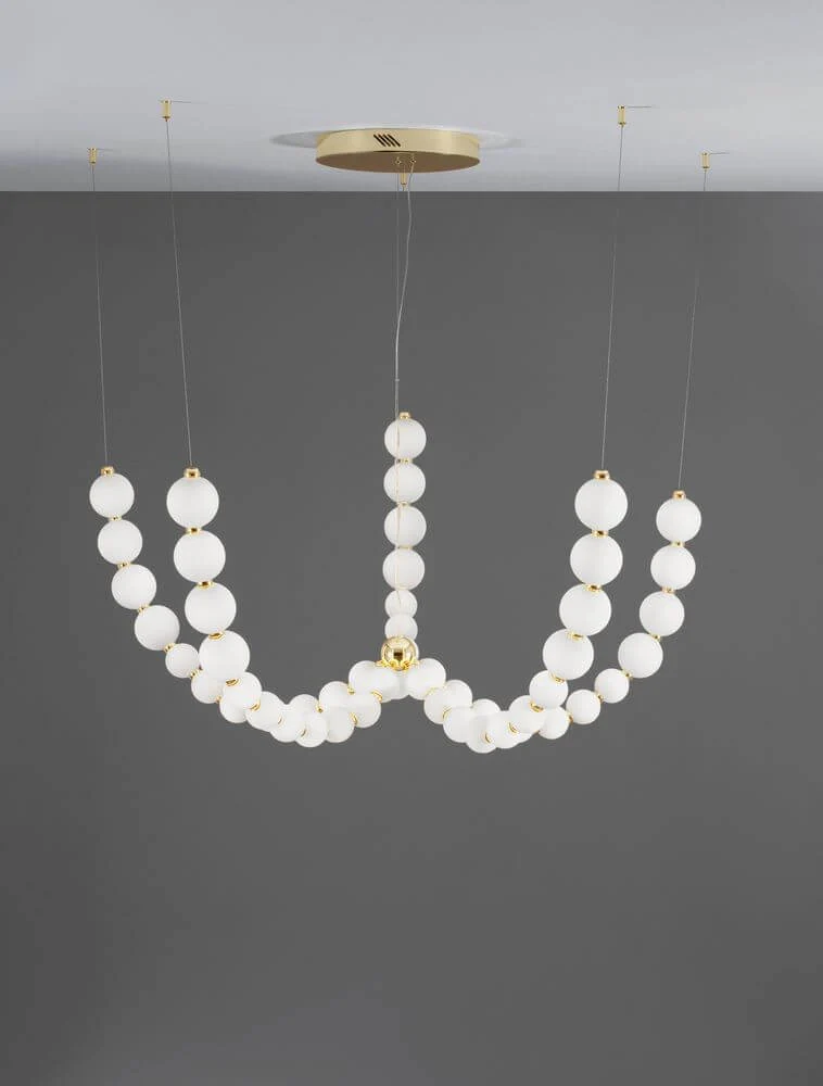 Perla LED Pendelleuchte 55-flammig Ø 118cm 3000K Gold