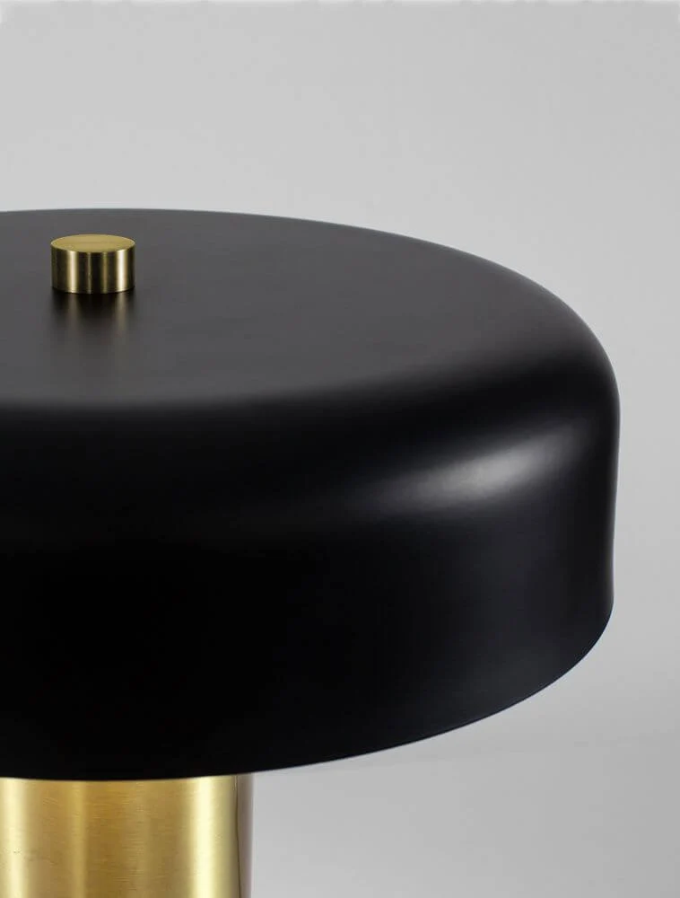 Pandora LED Tischleuchte 3000K Schwarz, Gold