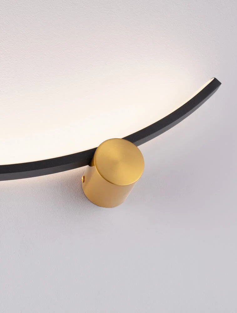 Kima LED Wandleuchte Bogen 3000K Schwarz, Gold