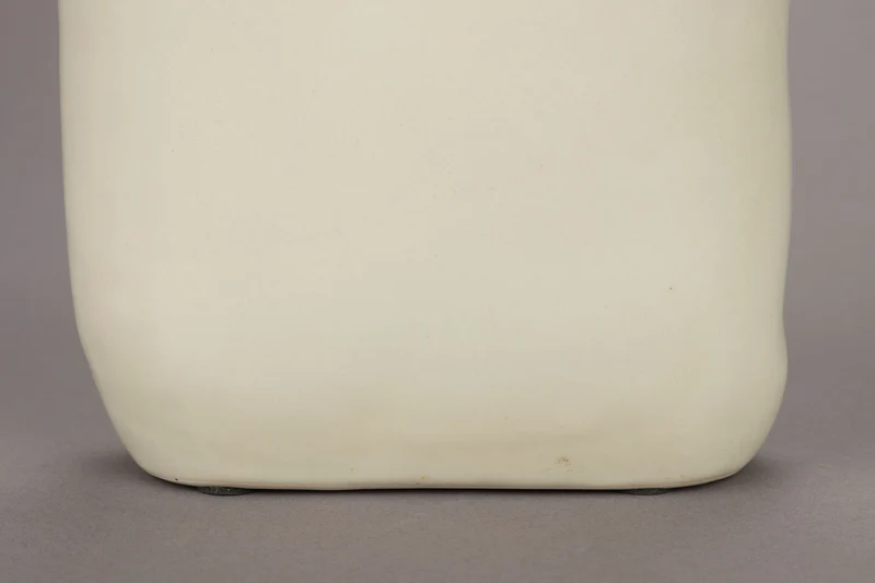 Keramikvase Edna S in Beige – handgefertigte Deko-Vase von Dutchbone