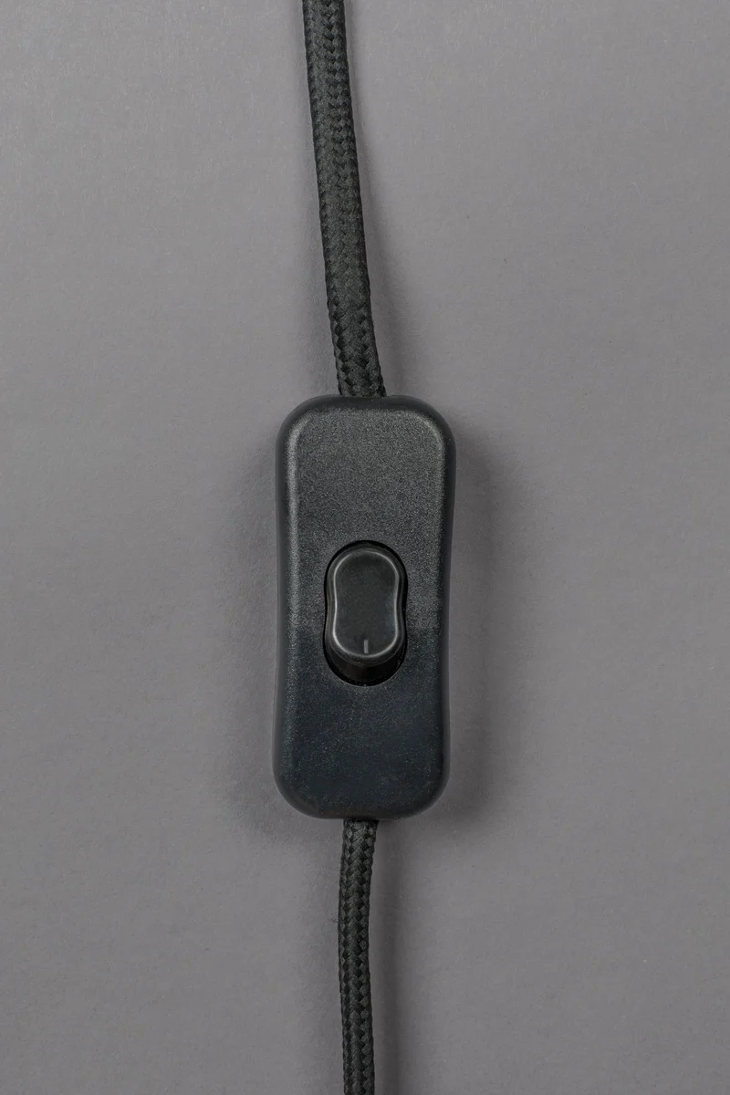 Wandlampe Marnix aus Mangoholz mit Relief-Optik, E27-Fassung, Braun