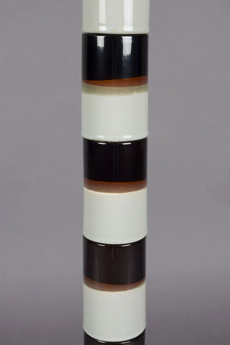 Stehlampe Vertigo Dutchbone, Nussbaumholz-Fuß mit Leinenschirm
