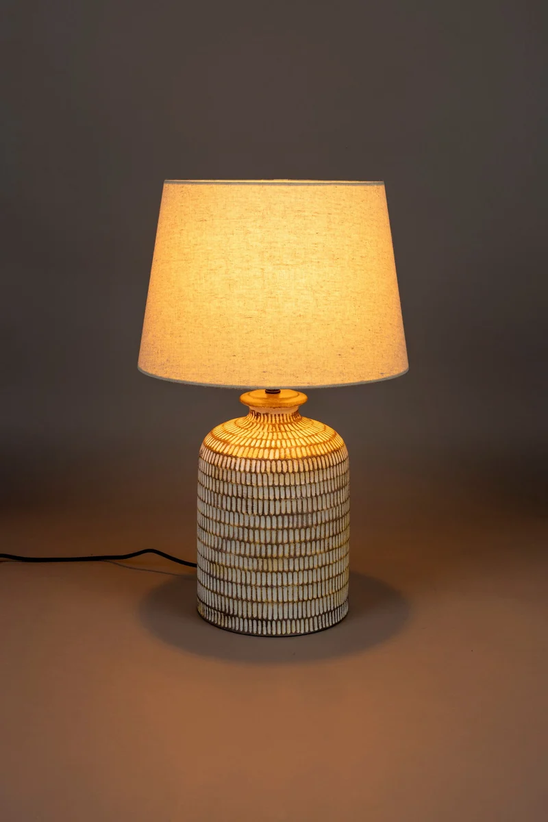 Tischlampe Russel mit handbemaltem Keramikfuß in Beige von Dutchbone
