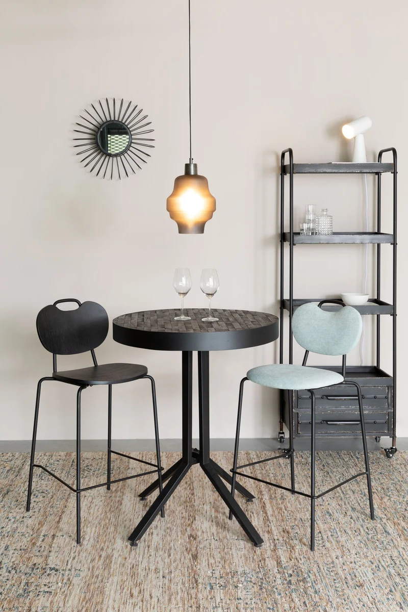 Schreibtischlampe Vesper in Weiß mit drehbarem Magnet-Lampenschirm