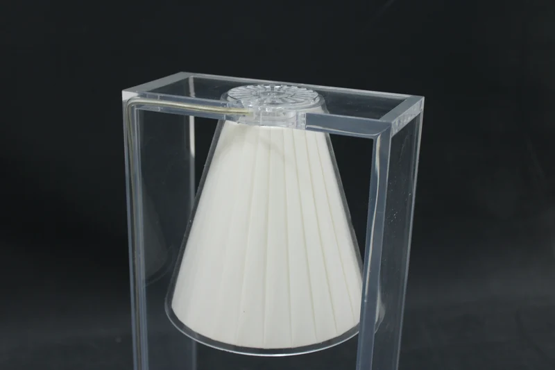 B-Ware Kartell Light-Air Tischlampe Tischlampe Lampe Leuchte glasklar beige E14 IP 20