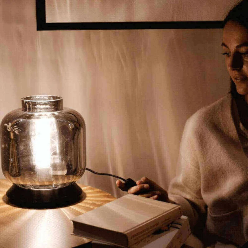 s.luce Velo Glas-Tischleuchte mit Schalter