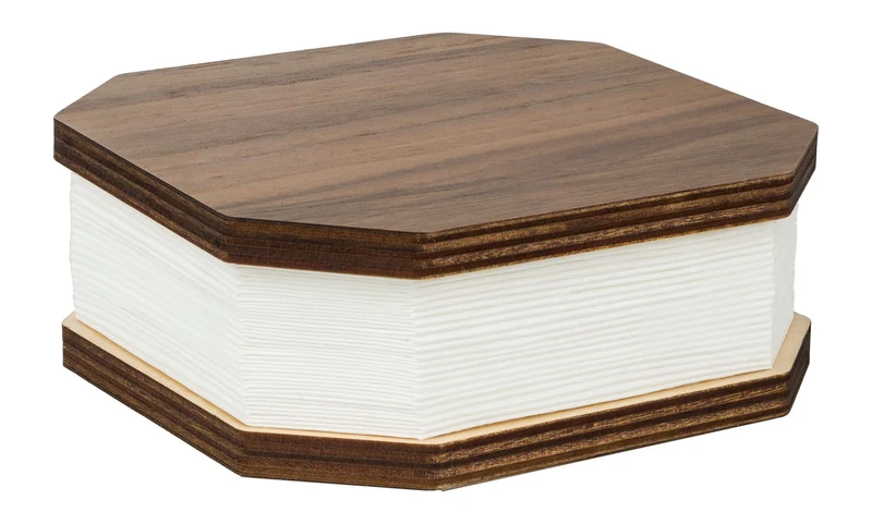 Tischlampe Cake im Achteck-Design aus Nussbaumfurnier von Zuiver