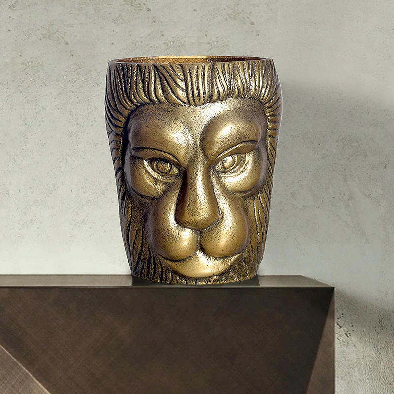 Vase Löwenkopf 21cm Aluminium Gold Modern Tischdeko Handgefertigt
