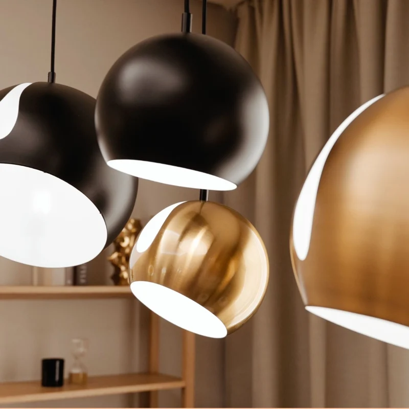 s.luce Ball Esstisch-Hängelampe Ø 30cm drehbarer Schirm 120cm