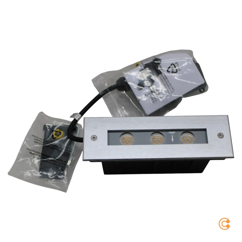 B-Ware Dekolight Bodeneinbauleuchte Strahler LED Line silber Edelstahl warmweiß