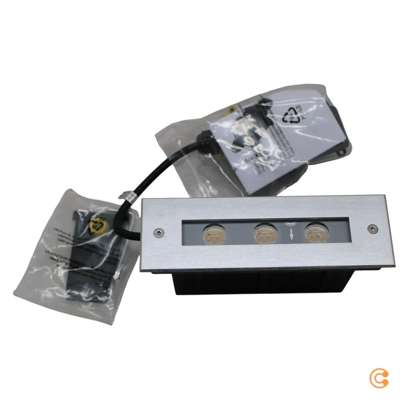 B-Ware Dekolight Bodeneinbauleuchte Strahler LED Line silber Edelstahl warmweiß