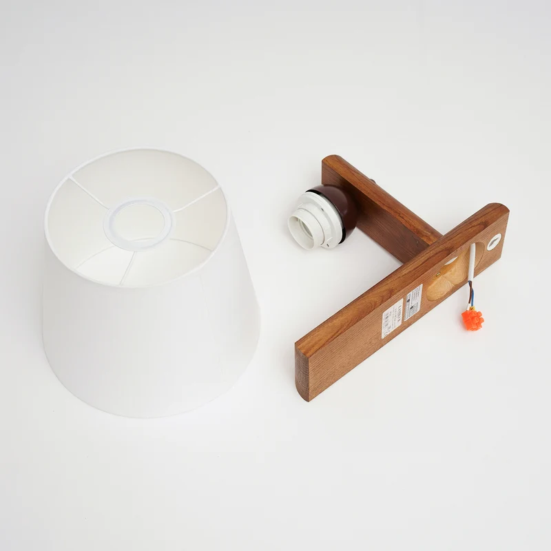 B-Ware Lamkur Wandleuchte Sweden LED Wandlampe Holzgestell dimmbar nussbaum weiß