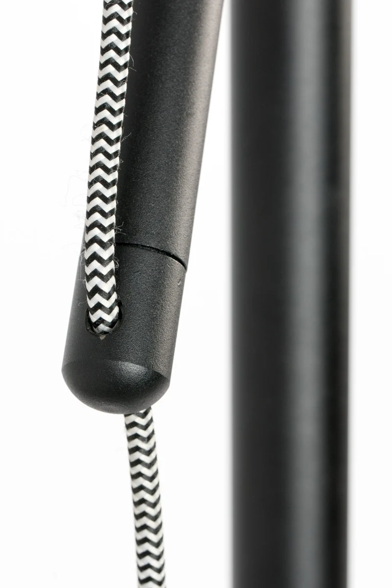 Bogenlampe Tokio Black | Minimalistisches Design in Schwarz