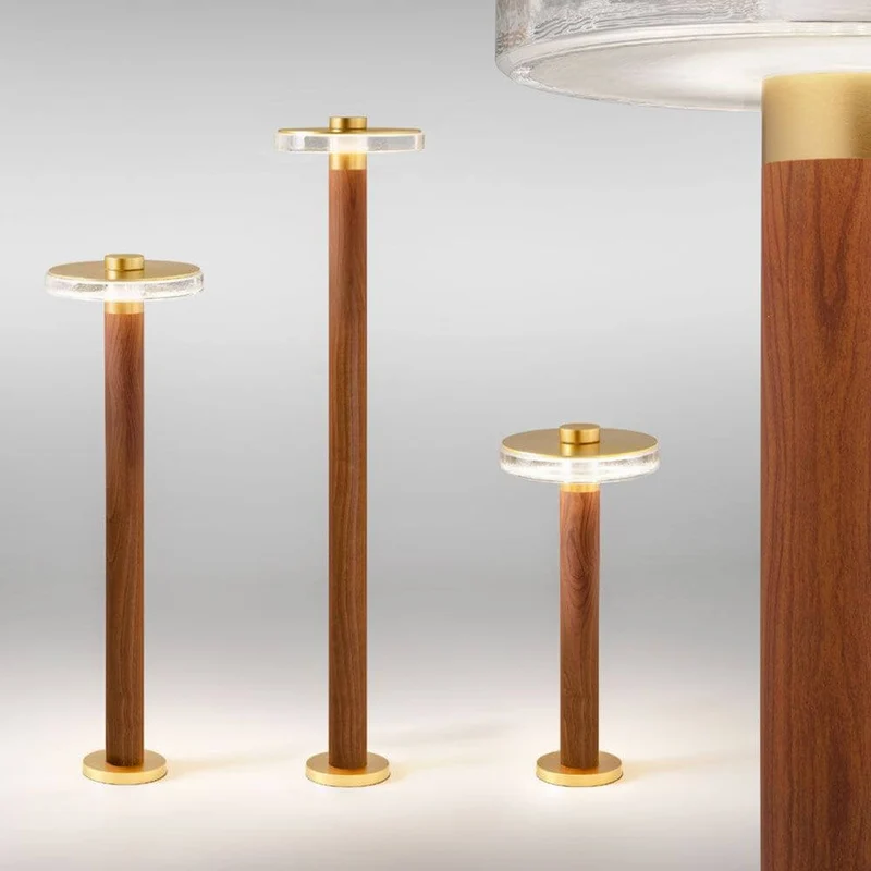 Panzeri Venexia Pollerleuchte mit LED-Licht IP65