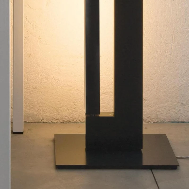 Nemo Ara LED Stehlampe drehbar