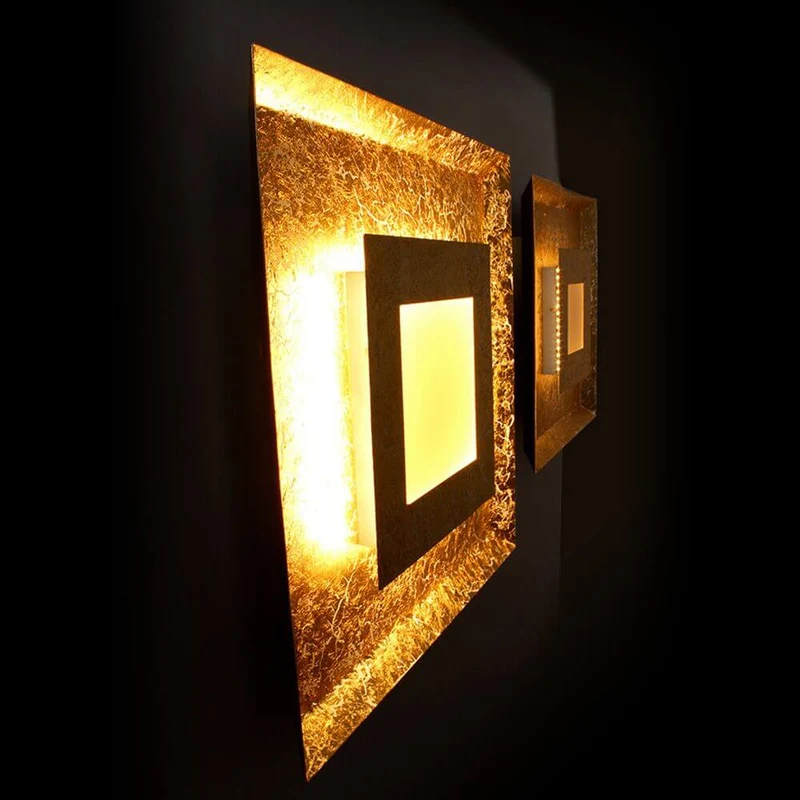 LED Wandleuchte Window M Goldfarben