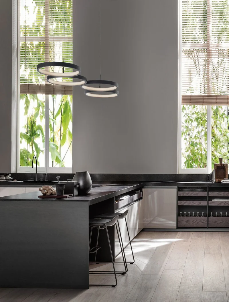 B-Ware Nova Luce Pendelleuchte Hängelampe MAGNUS LED Schwarz Warmweiß dimmbar 84 cm 283