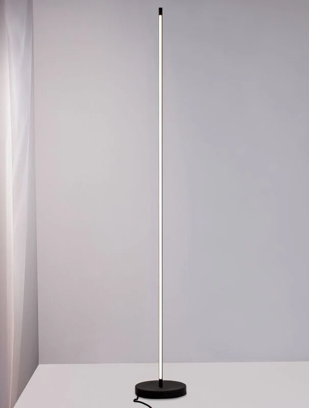 B-Ware Nova Luce Stehlampe Standleuchte COLBY LED Schwarz Warmweiß Aluminium 150 cm 18W