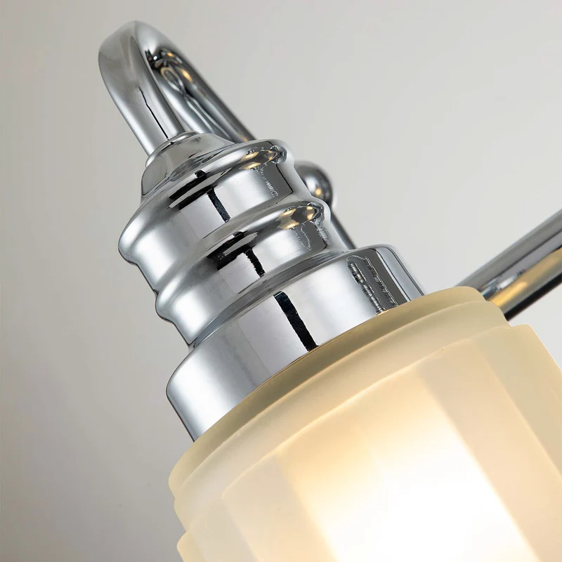 B-Ware Quoizel Wandleuchte Wandlampe Swell Spiegel chrom poliert Glas weiß G9 LED IP44