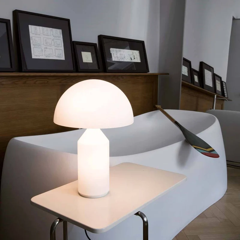 Oluce Glas Tischleuchte Atollo 35 Opal