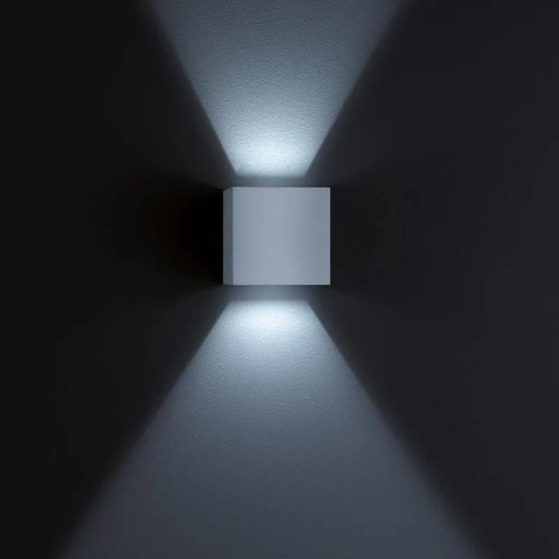 LED Außen-Wandlampe Siri 44 - L IP54 Nickel-Matt