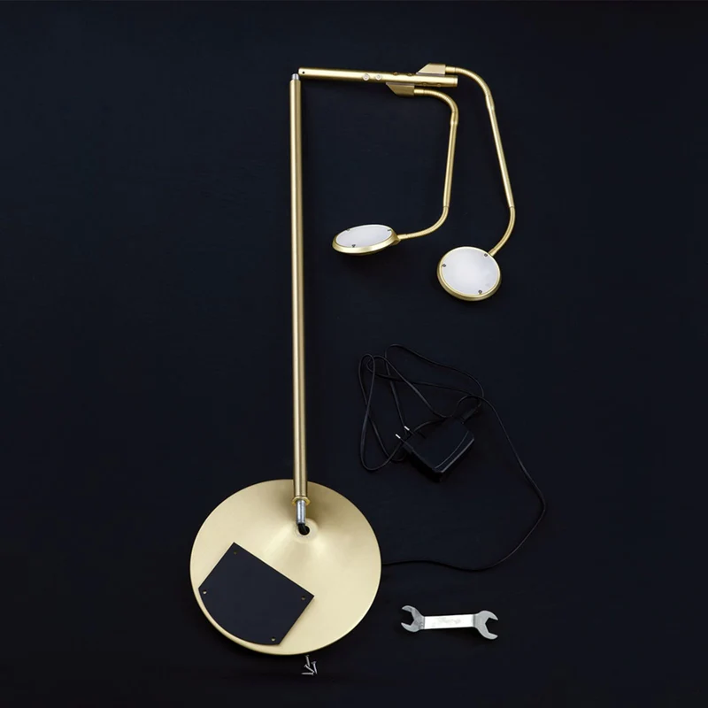 B-Ware Cobra LED Stehleuchte Standlampe messing matt Stahl zweiflammig Dimmer Schalter