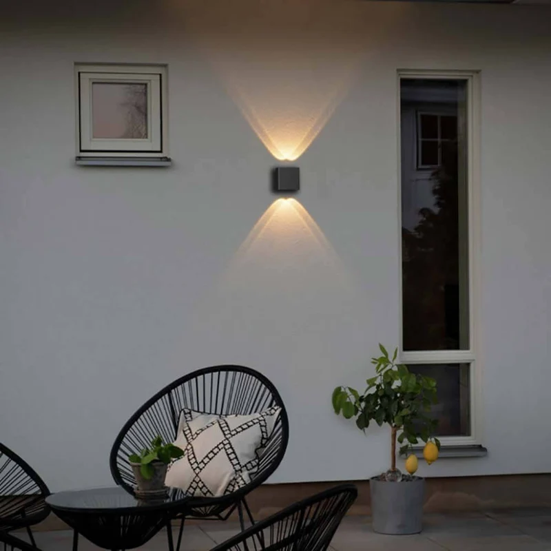 Chieri LED Wandleuchte Up & Downlights