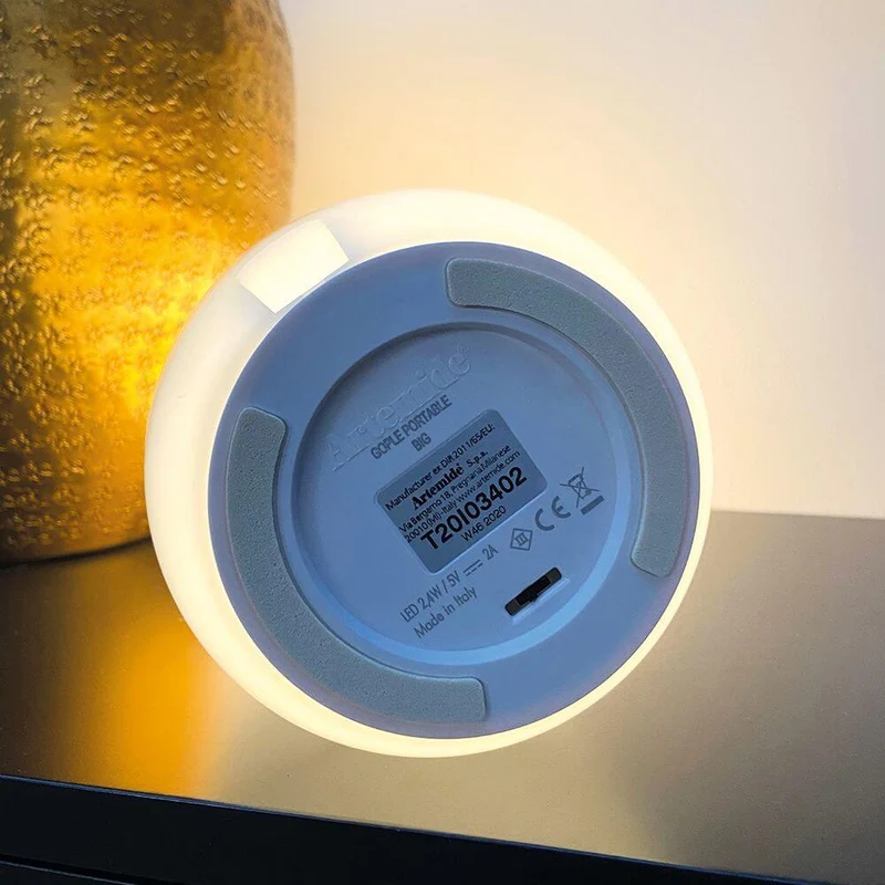 Artemide LED-Tischleuchte Gople Portable mit Akku
