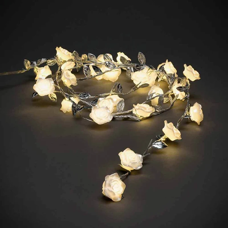 LED Lichterkette mit Dekoblättern 6h Timer batteriebetrieben