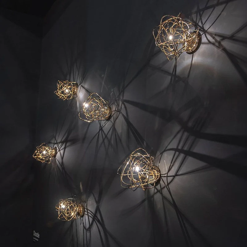 Terzani Doodle Wandlampe