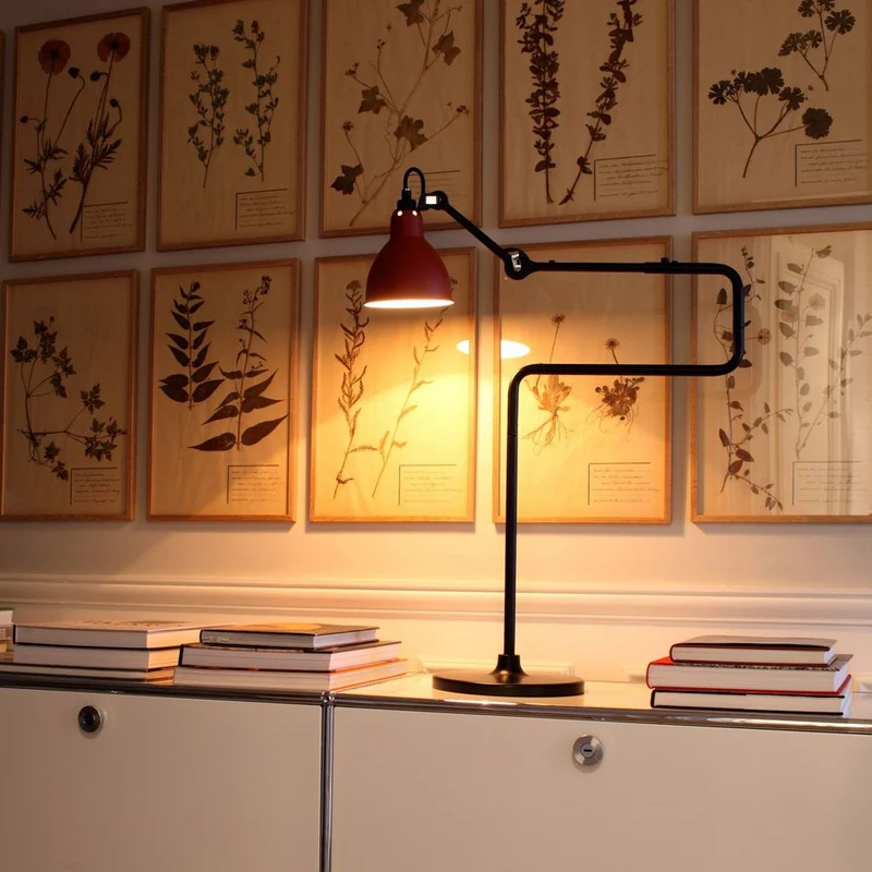 DCWéditions Gras N°317 Tischlampe mit Schirm schwenkbar