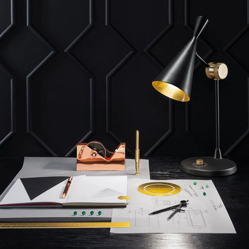 Tom Dixon Beat Tischleuchte mit Dimmer