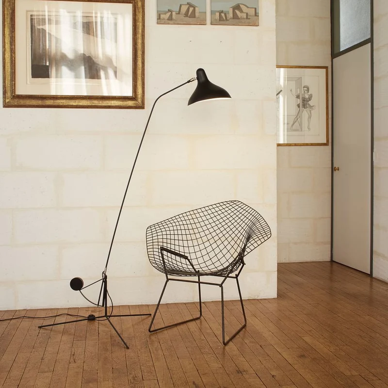 DCWéditions Mantis BS1 Leseleuchte schwenkbar