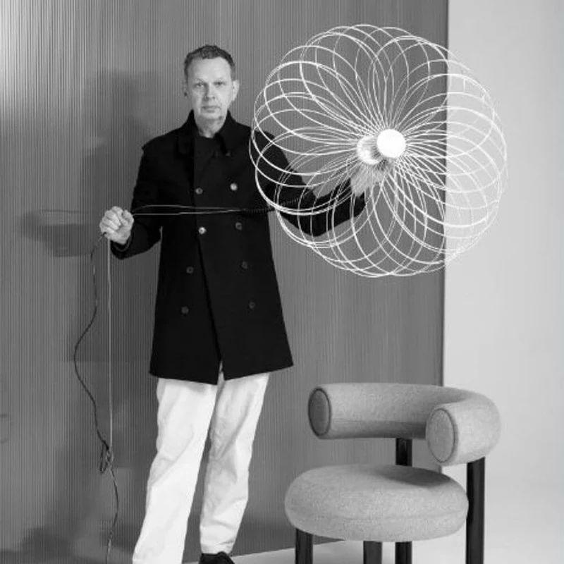 Tom Dixon Spring LED Hängelampe ausziehbar