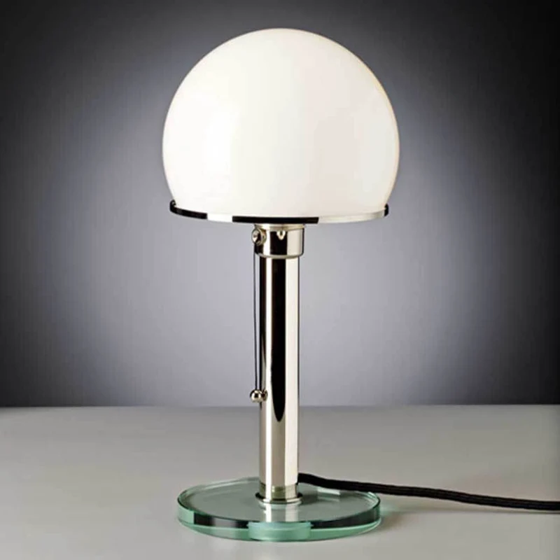 Tecnolumen Bauhaus-Tischlampe WG25GL Wilhelm Wagenfeld Metall