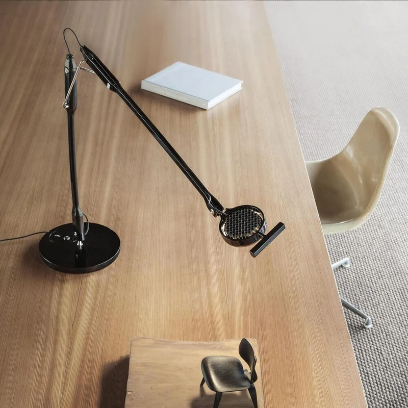 Luceplan Tivedo LED Büro-Tischleuchte 3000K