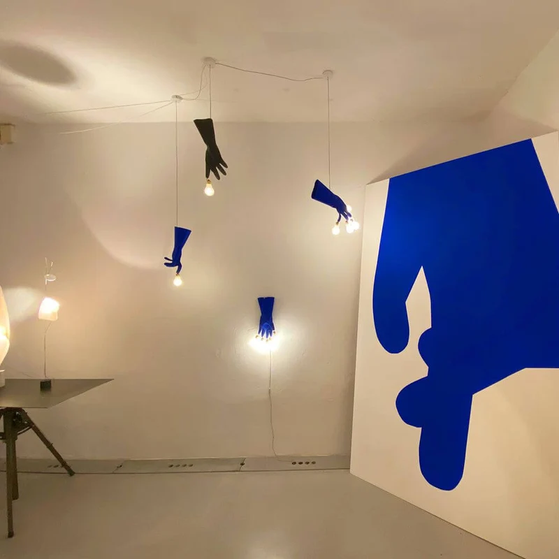 Ingo Maurer LED Händelampe Luzy Take Five Handschuh