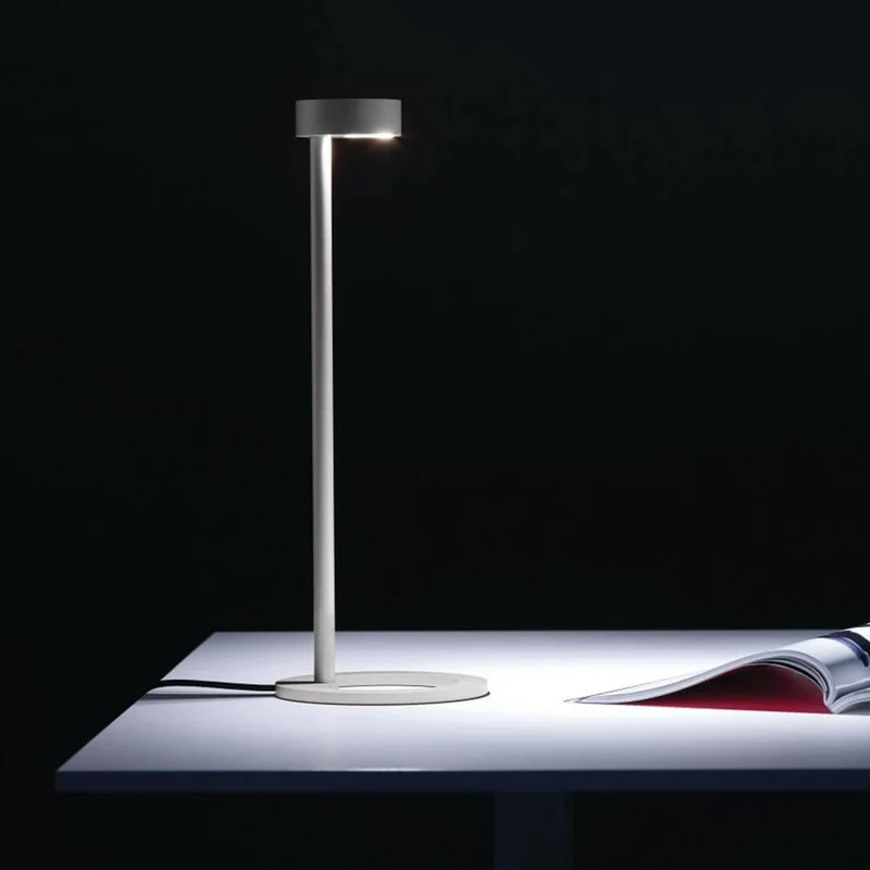 Iven LED Schreibtischlampe asymmetrisch 3-Stufen Schwarz