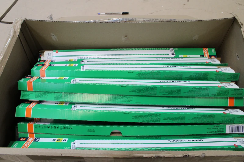 40x B-Ware OSRAM Energiesparlampe EEK A 2G11 533 mm 55 W Warmweiß Stabform dimmbar 40 STÜCK